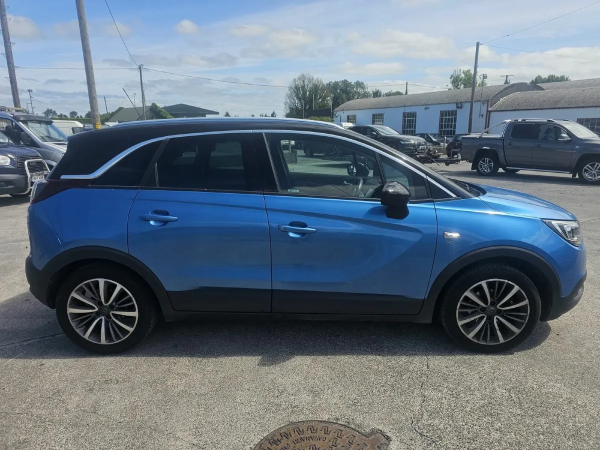 Opel Crossland X 2018 Very Low mileage, 1.2 Petrol - Image 3