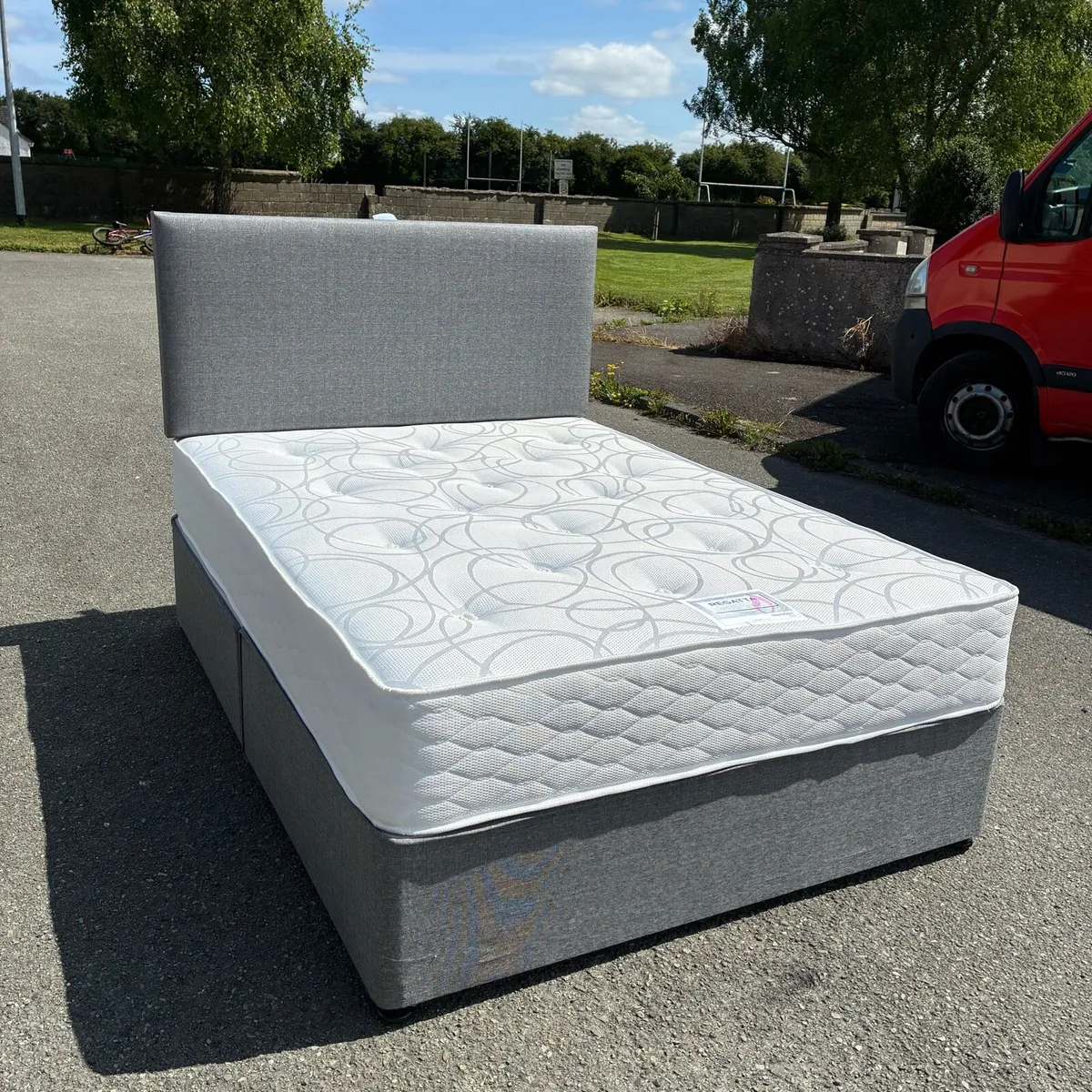 New!! Show room Grey Double Bed - Image 2