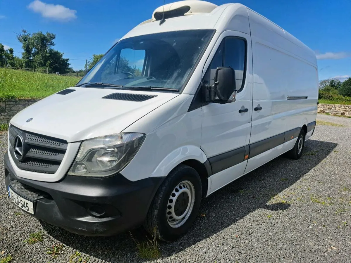Mercedes sprinter fridge van - Image 1