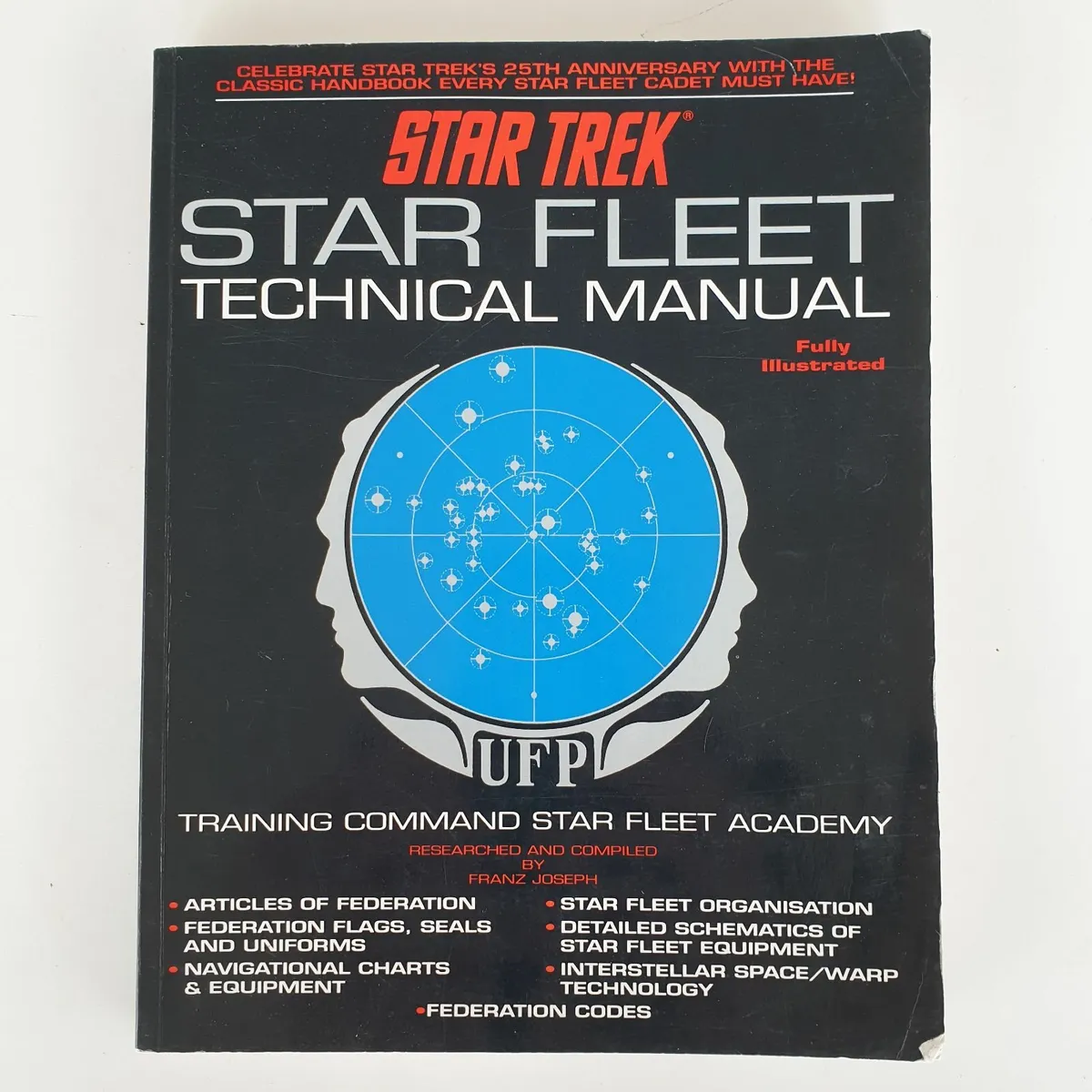 Star Trek technical manuals x 2 vintage - Image 3