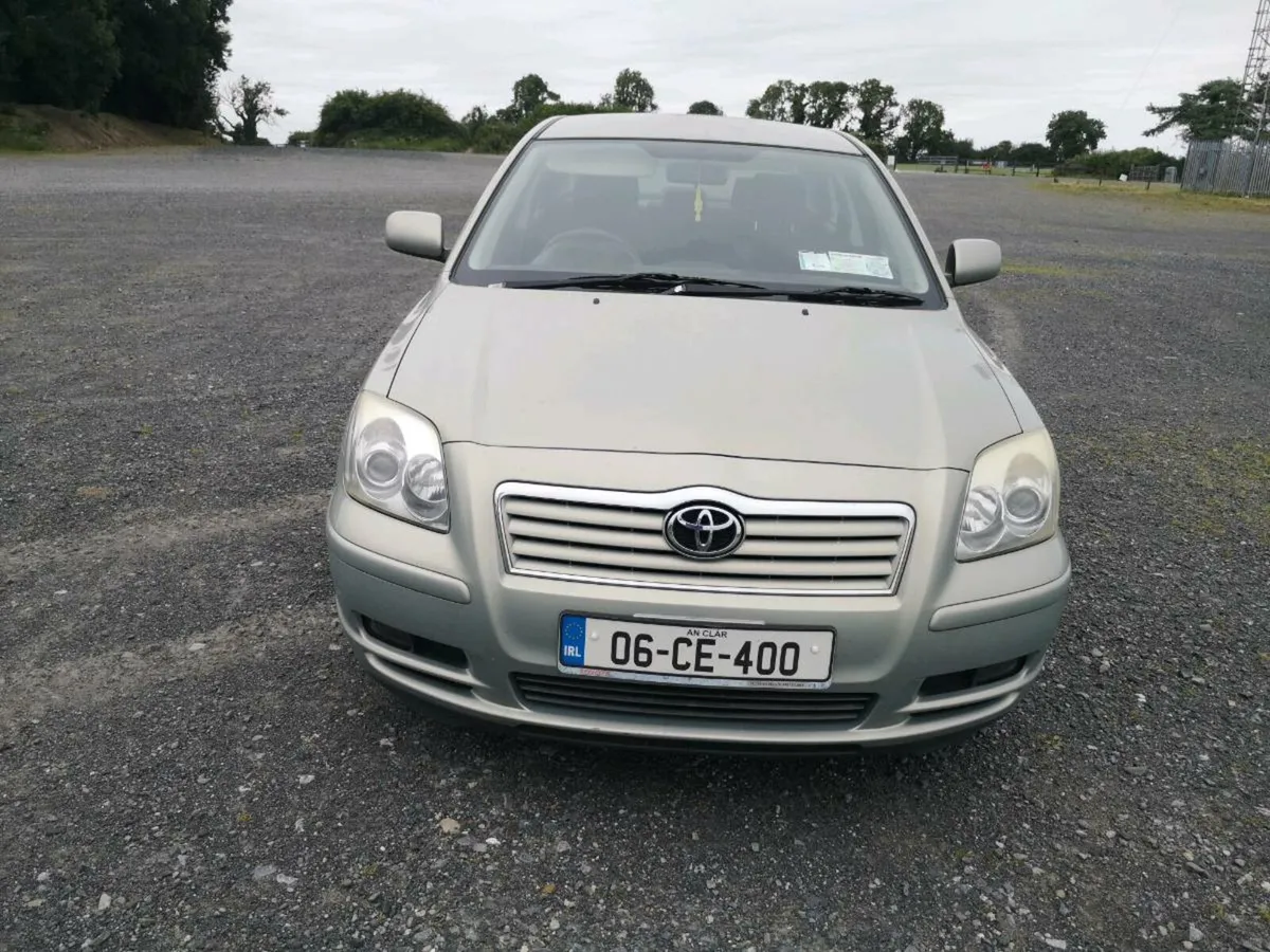 Toyota Avensis 1.6 petrol - Image 1