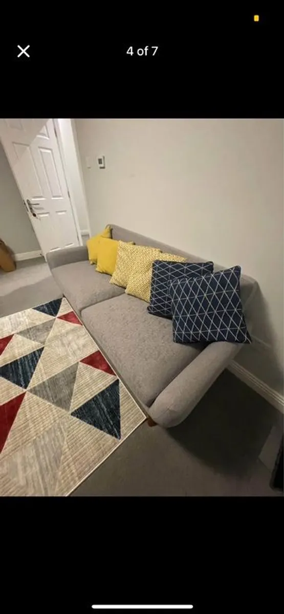 3 seater sofa with pillows - Image 3