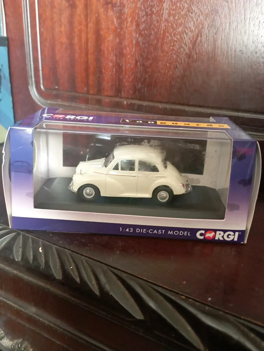 CORGI  VANGUARD MORRIS MINOR DIE-CAST MODLE - Image 1