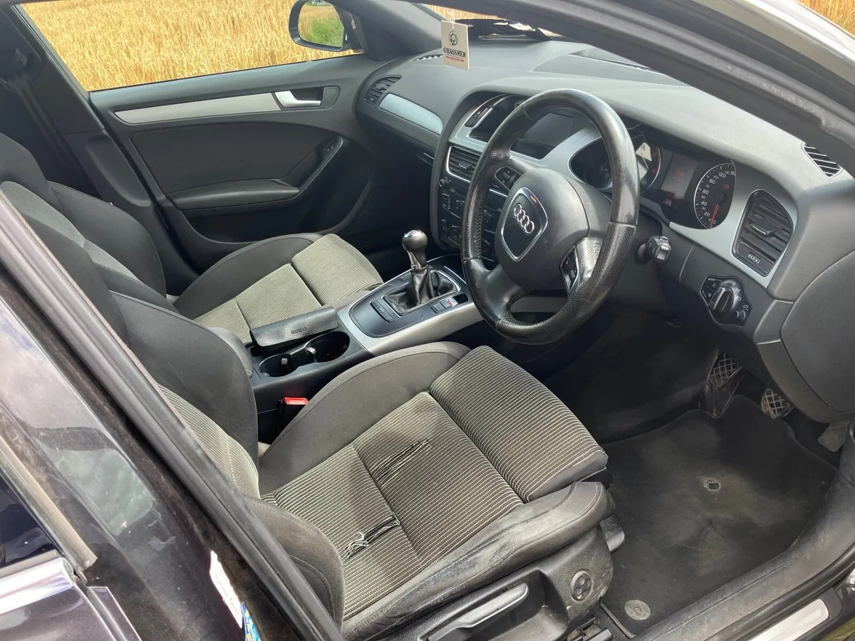 Audi A4 2008 - Image 2