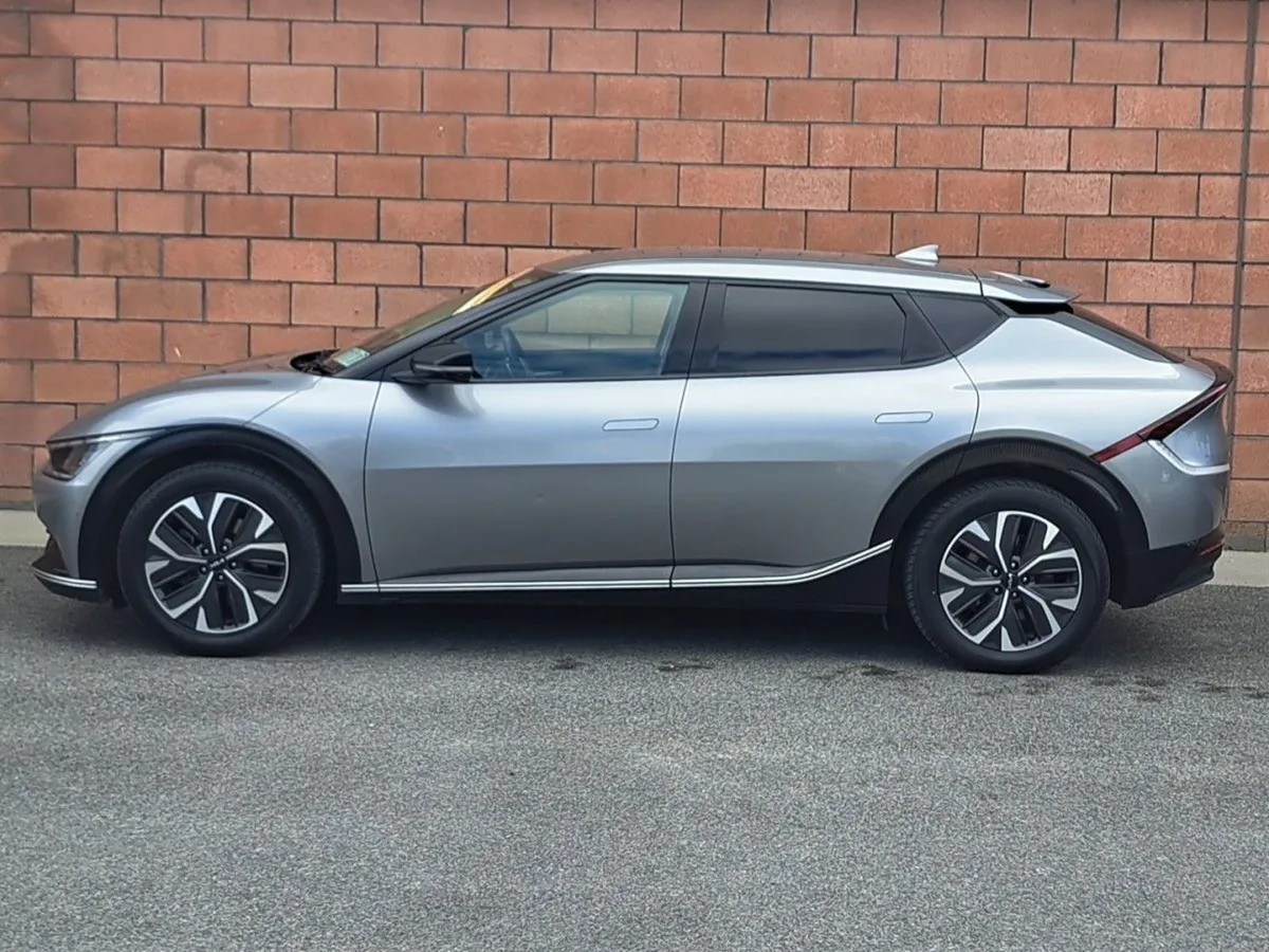 Kia EV6 Earth Model 77 K/wh Battery. - Image 3