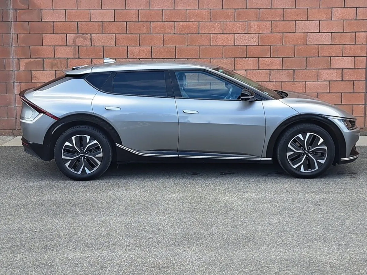 Kia EV6 Earth Model 77 K/wh Battery. - Image 4