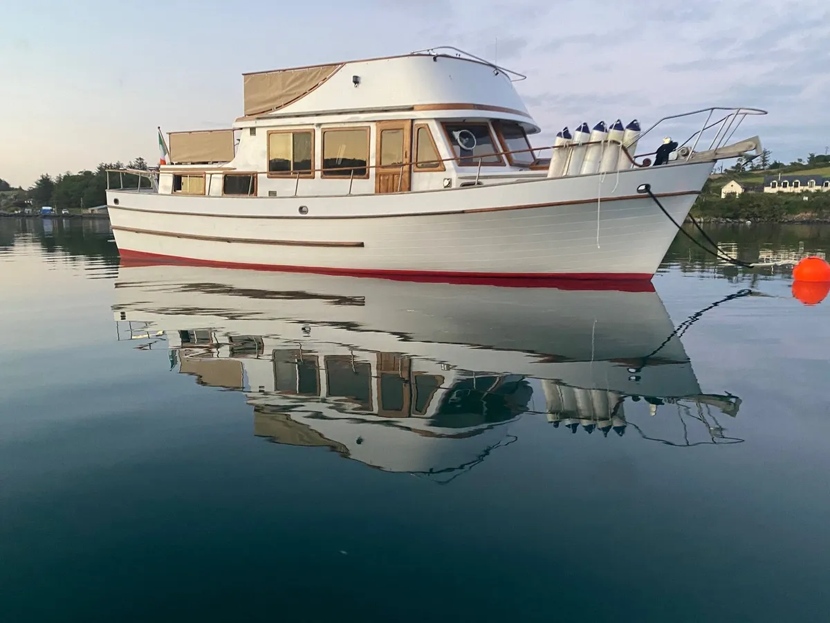 Motor Boat - Image 1