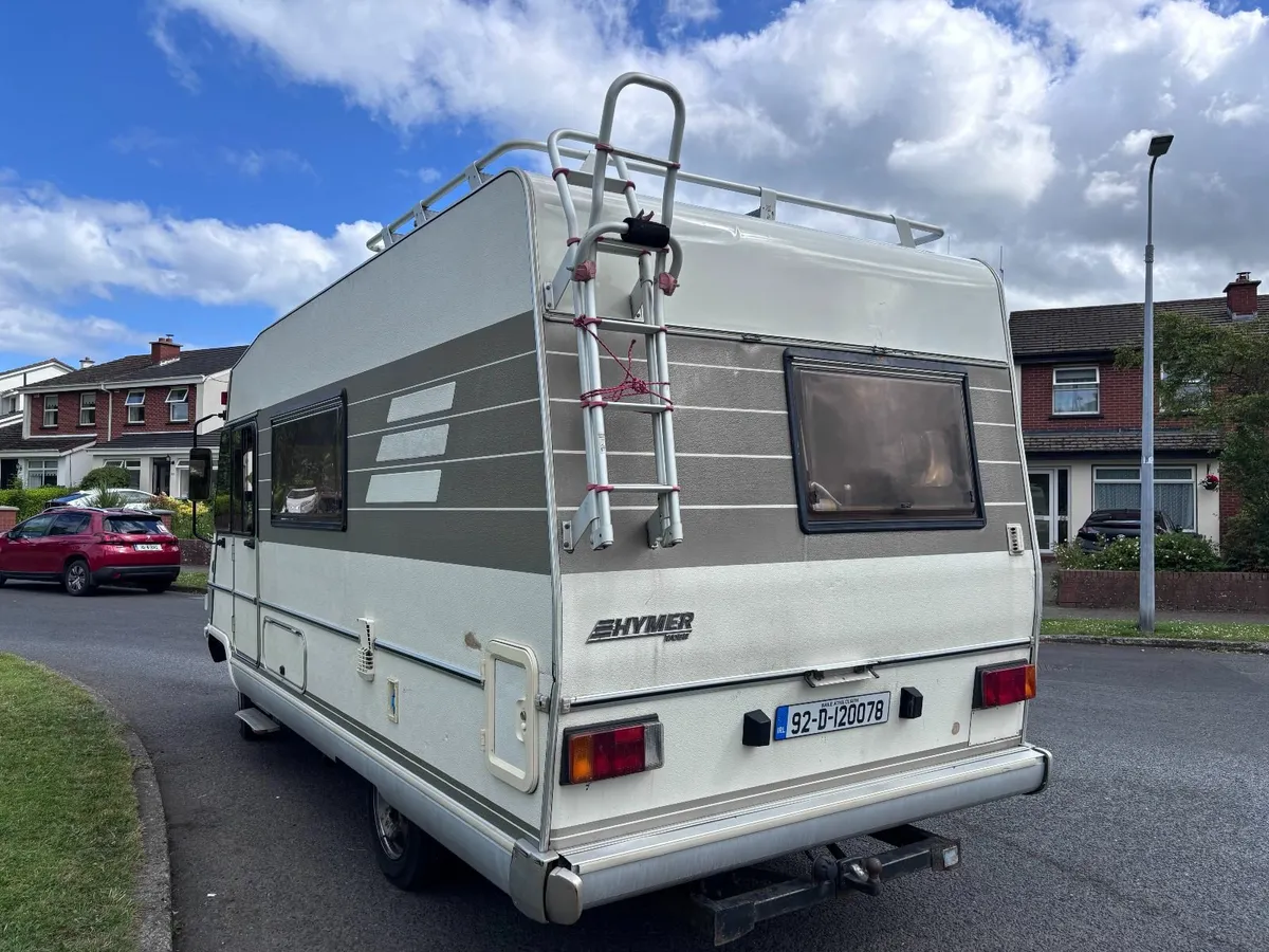 Hymer B544 Motorhome - Image 4