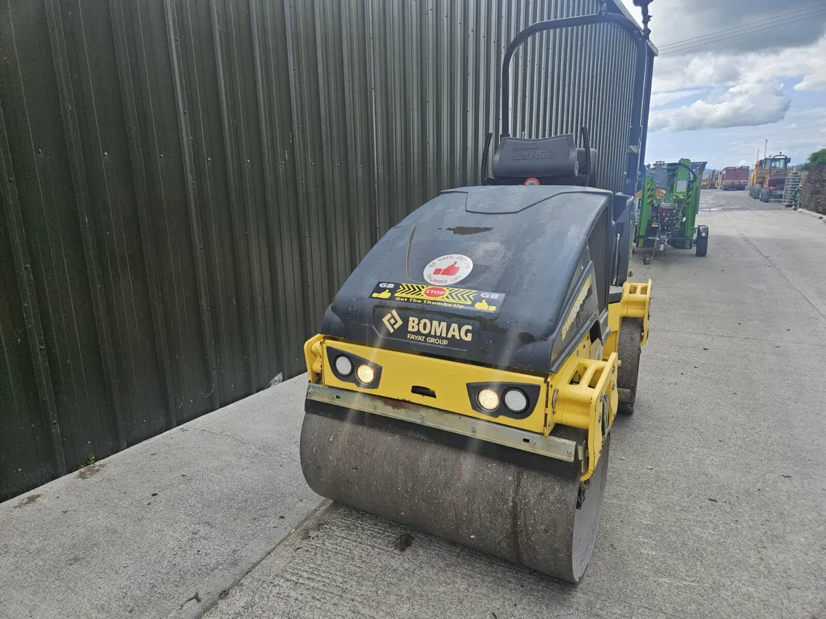 2018 BOMAG 120 - Image 3