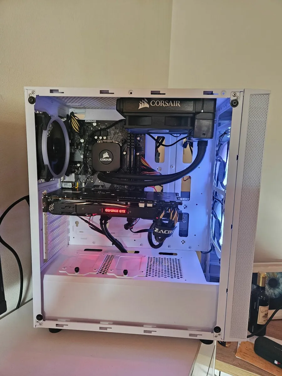 Gaming PC Setup | BENQ Monitor | GTX 1070 - Image 2