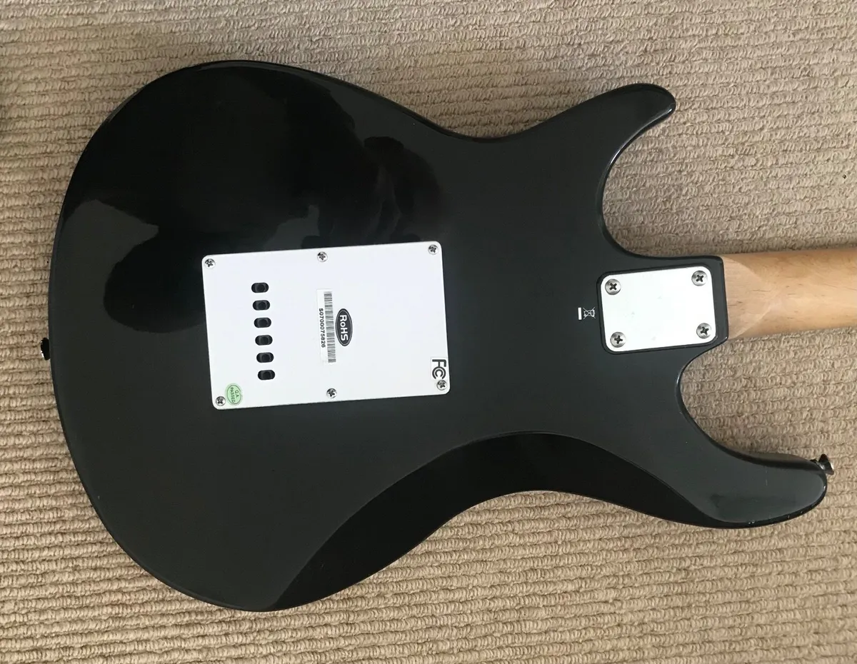 Electric guitar - Image 4