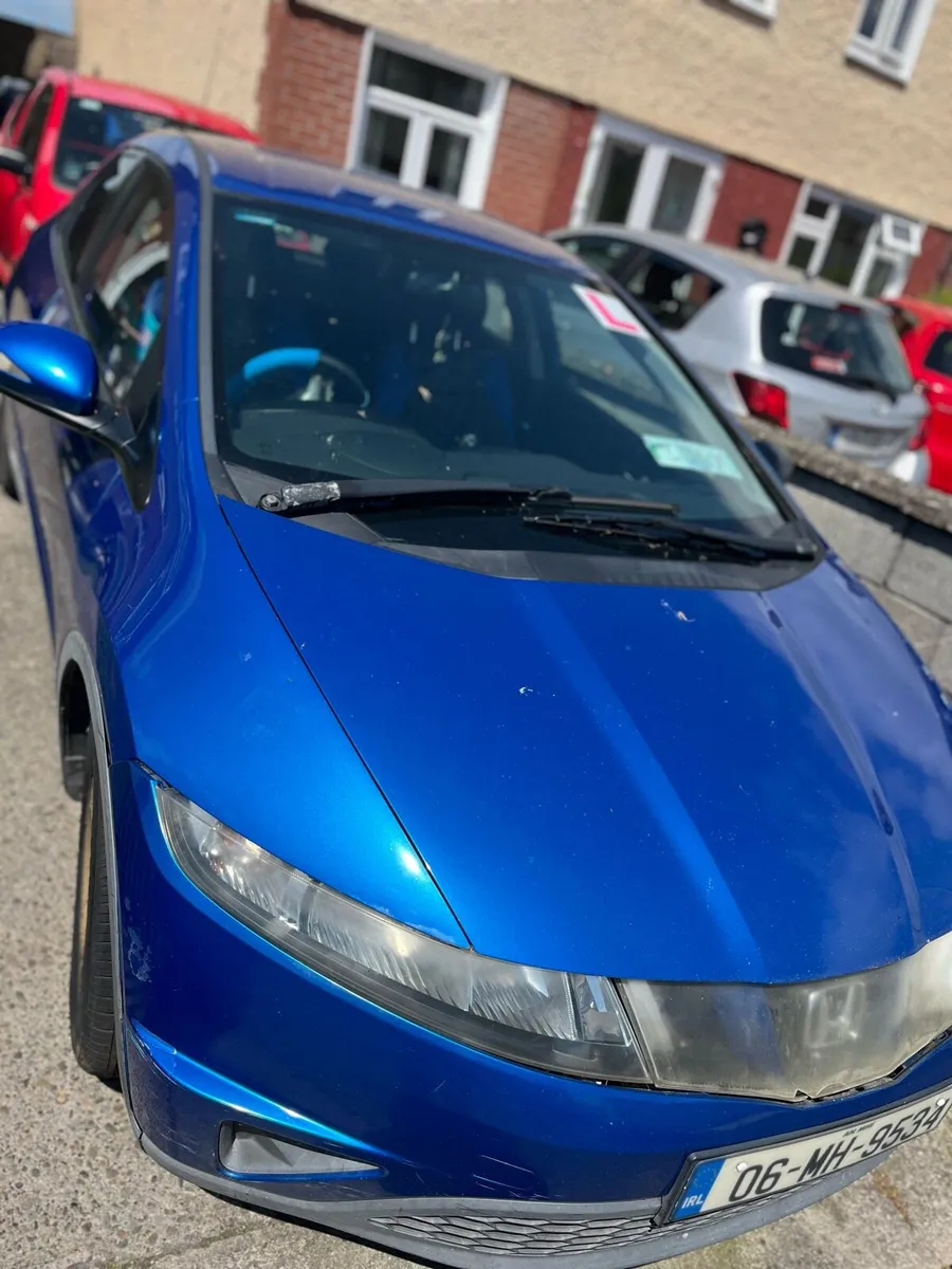 Honda civic - Image 1