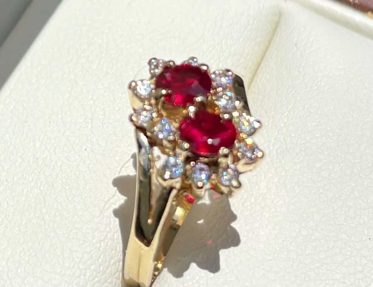 Diamond & Ruby Ring - Image 3