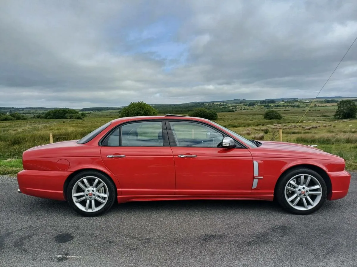 Jaguar XJR V8  Supercharged  (Jap import) - Image 2