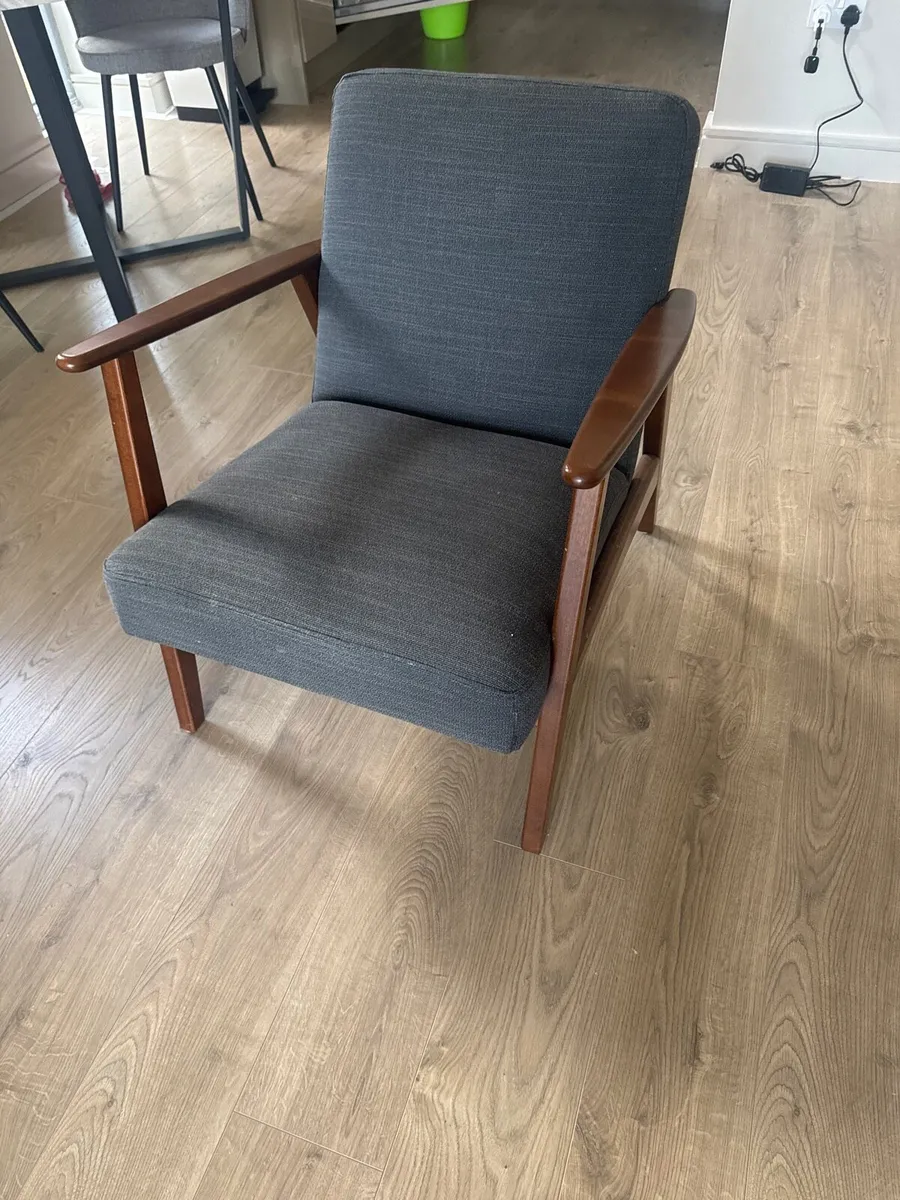 Single chair - Image 2