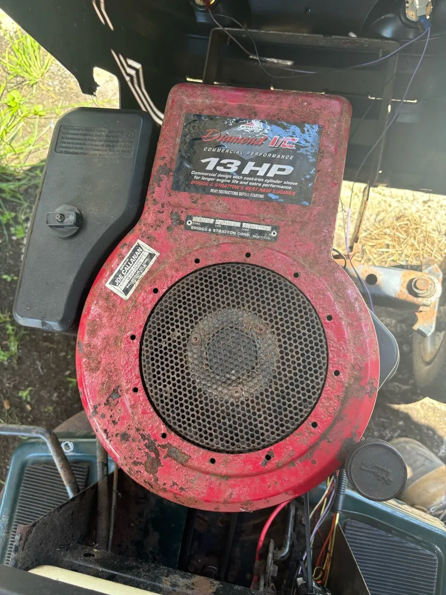 Lawnmower for sale - Image 4