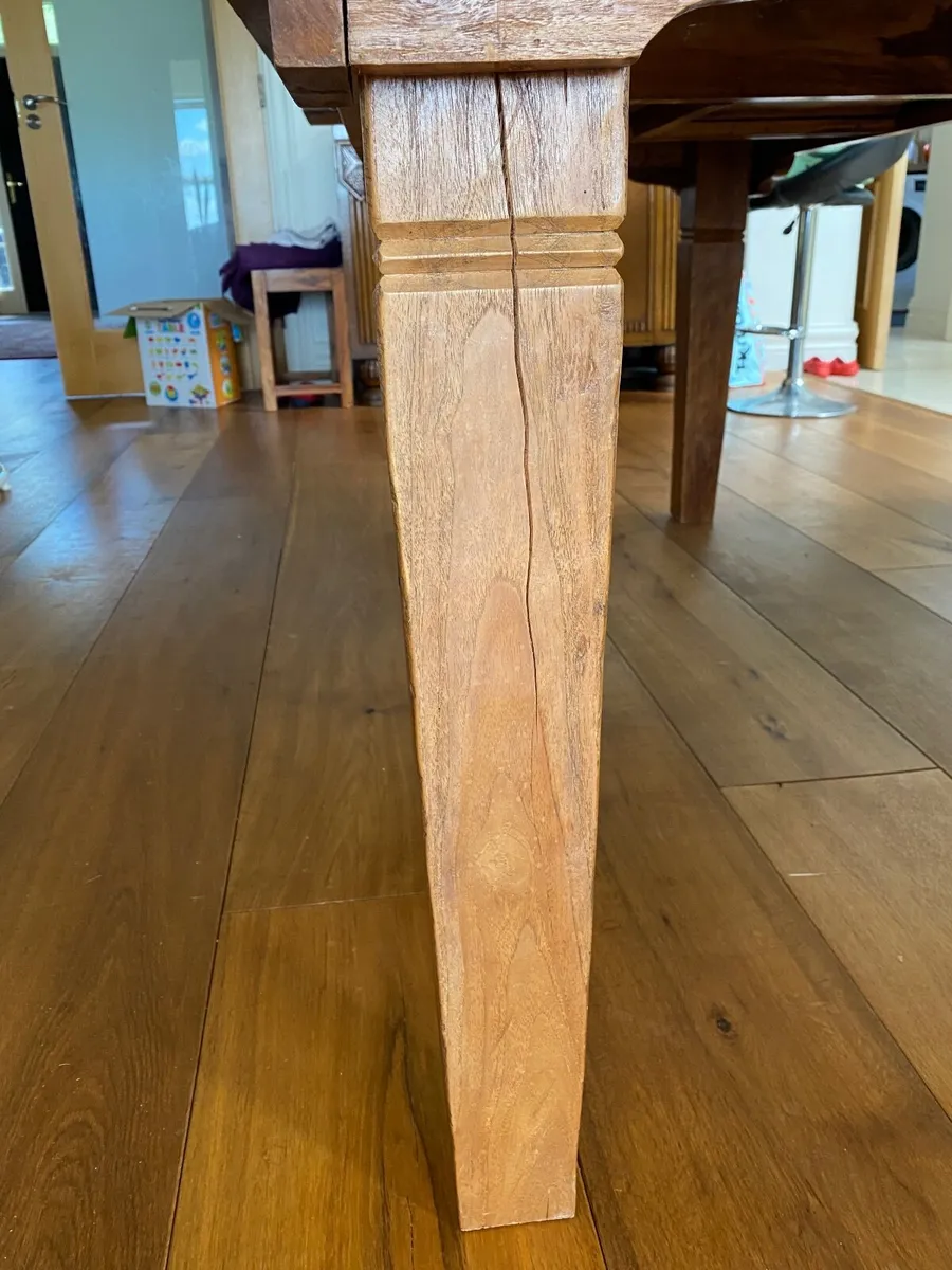 Dining table - Image 3