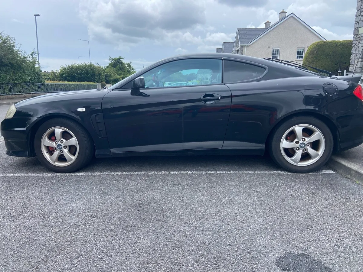 Hyundai coupe for sale - Image 2