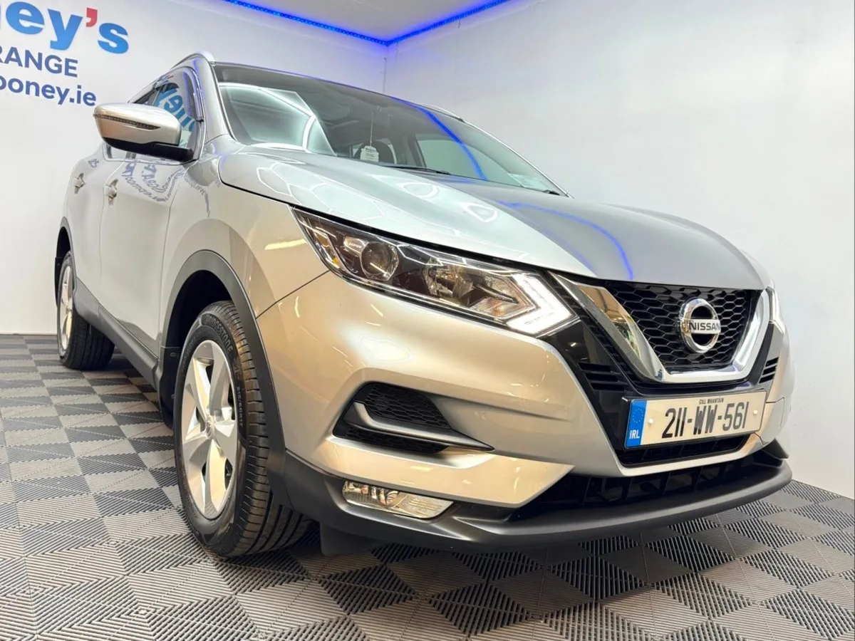 Nissan QASHQAI 1.3 PET SV DCT - Image 3