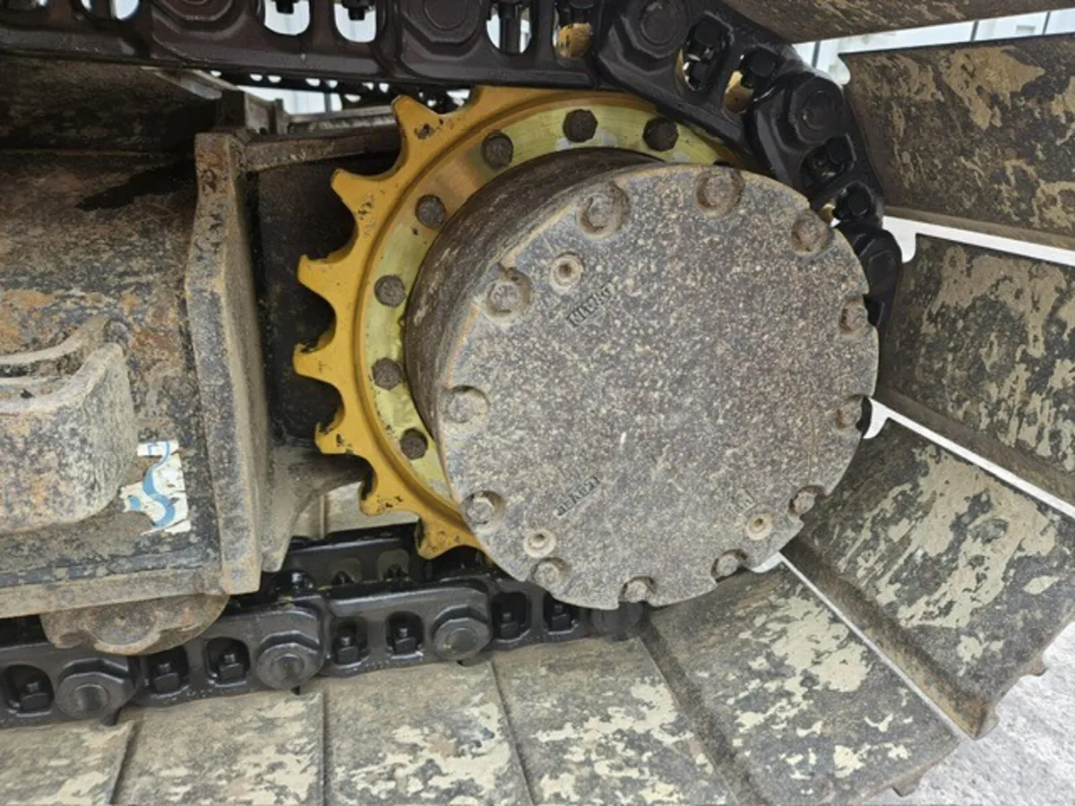 Track Solutions @ Undercarriage Ireland - Image 3