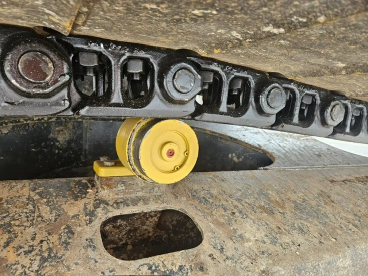 Track Solutions @ Undercarriage Ireland - Image 4