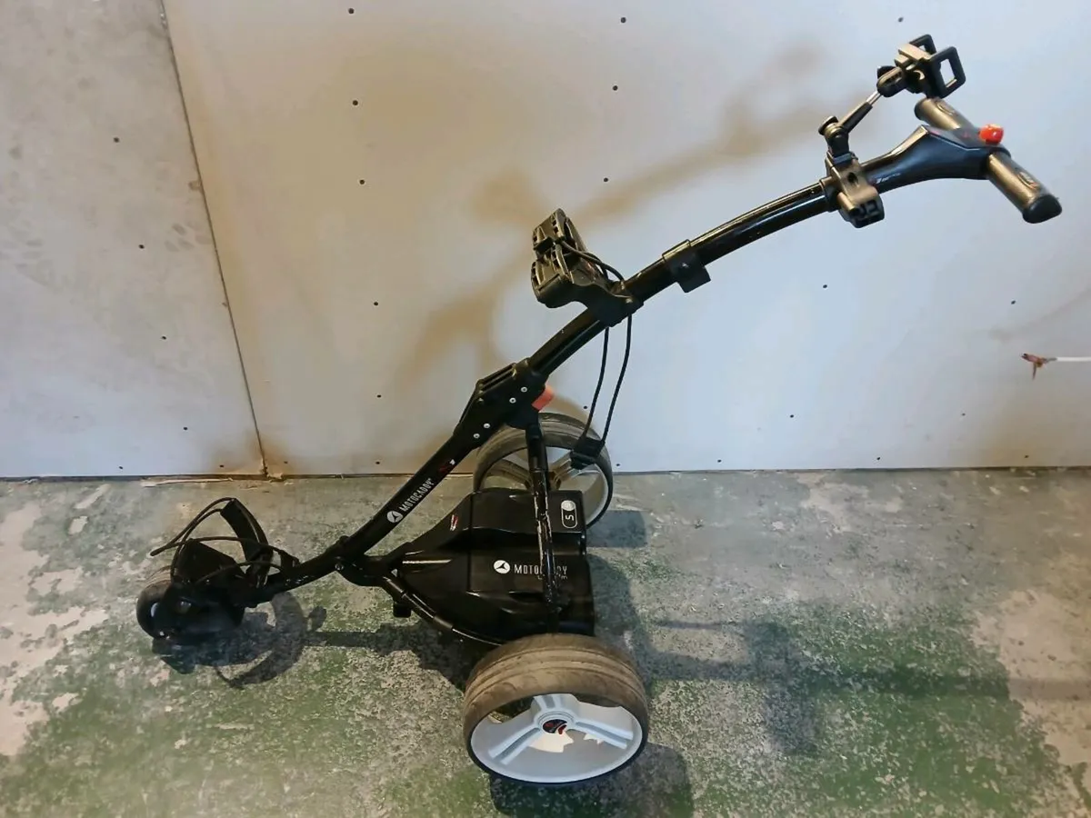 Motocaddy S1 inc 18 hole lithium battery - Image 3