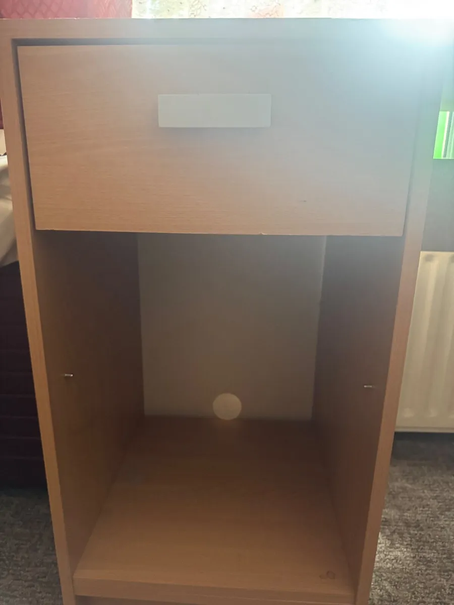 Brown desk - Image 1