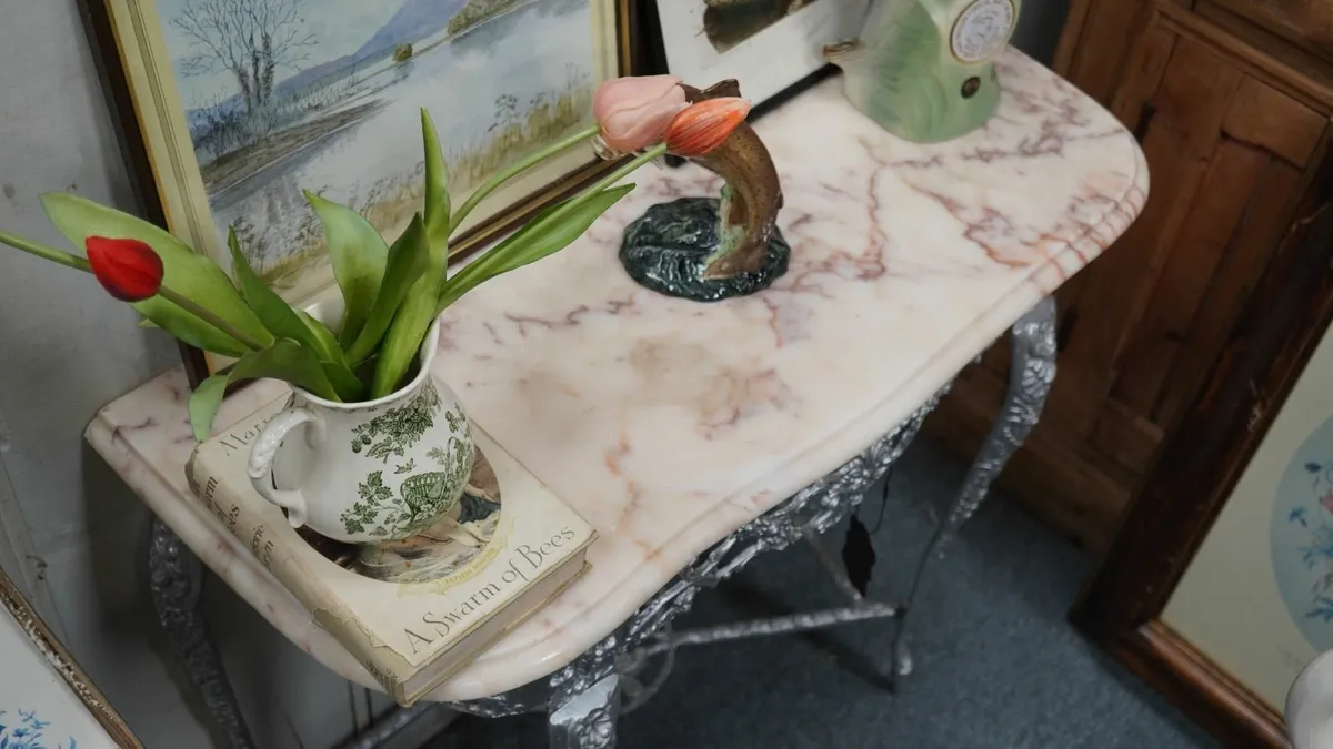 🪑Ornate Console Table with Marble Top - Image 2