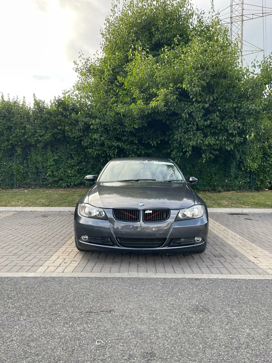 BMW E90 3 SERIES AUTOMATIC 2LTRS DIESEL - Image 1