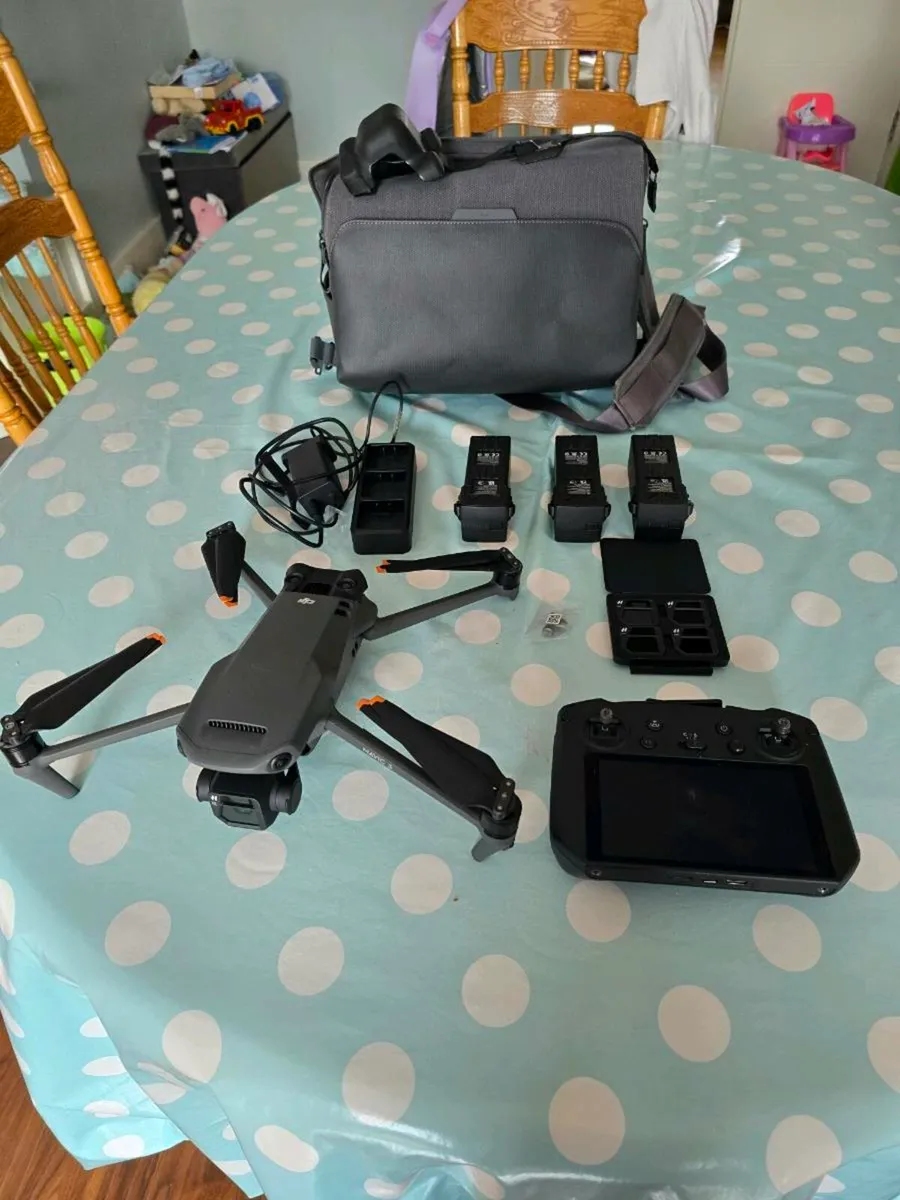 DJI Air 3 Pro