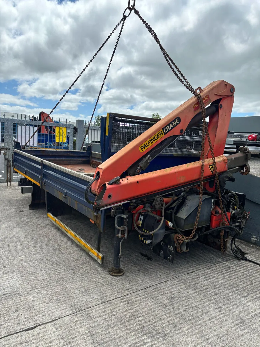 For Sale: 14.5ft Tipping Body & Crane - Image 2