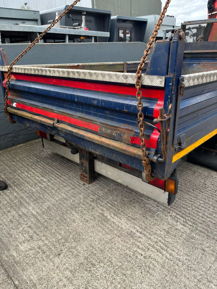 For Sale: 14.5ft Tipping Body & Crane - Image 4