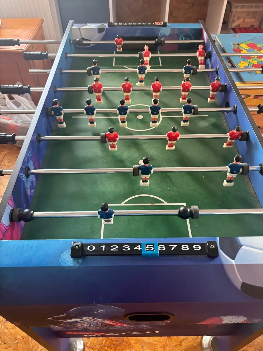 Foosball table - Image 2