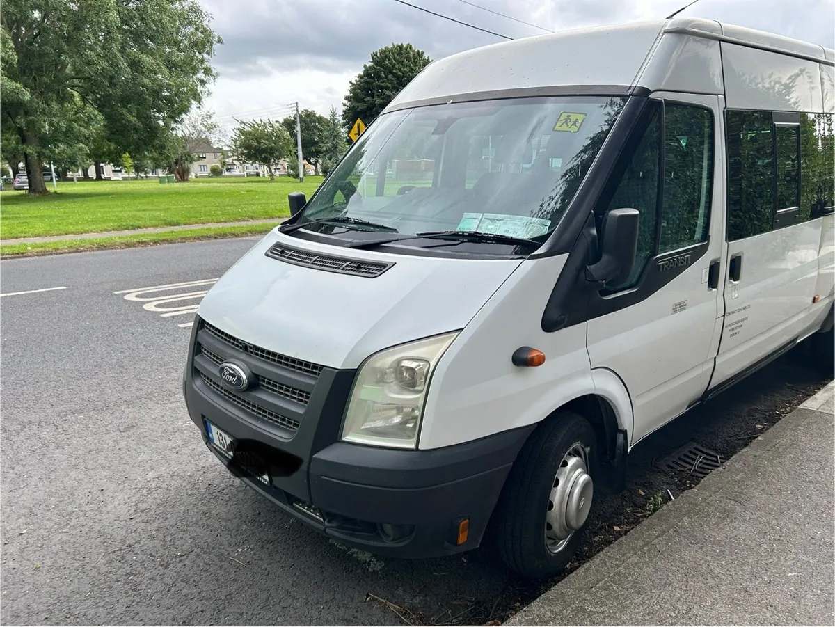 3 mini buses - Image 1