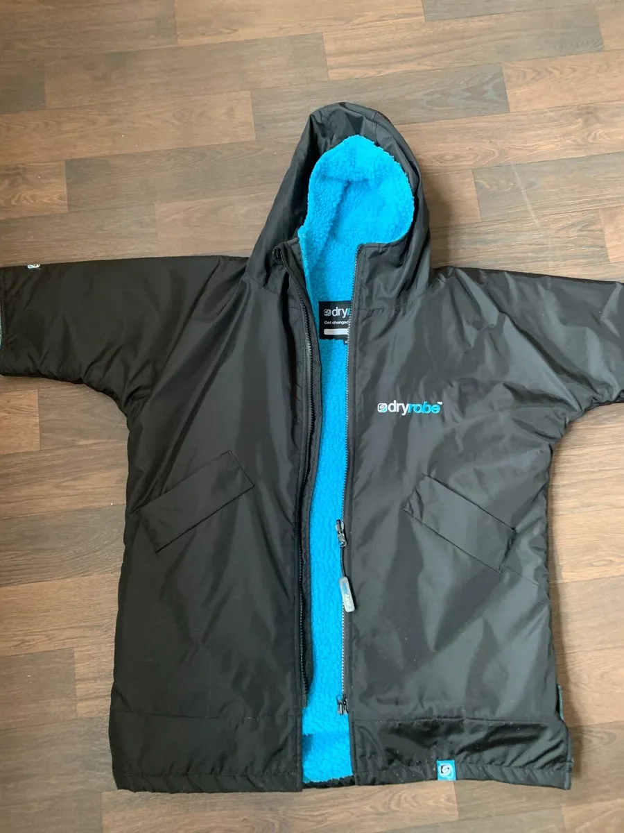 Dry robe - Image 1