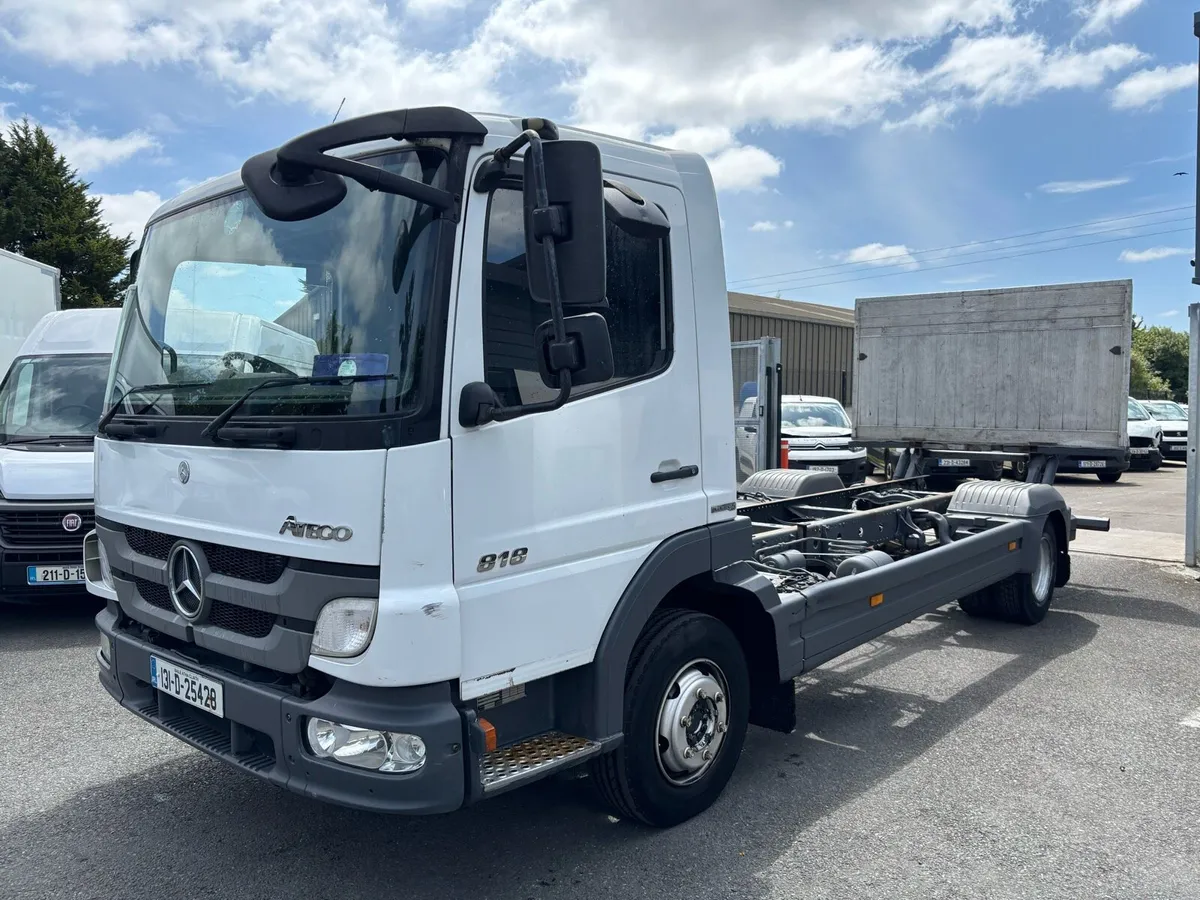 Mercedes Atego 818 2013 - Image 2