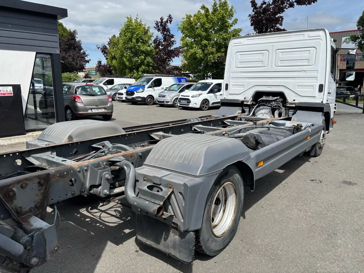 Mercedes Atego 818 2013 - Image 4
