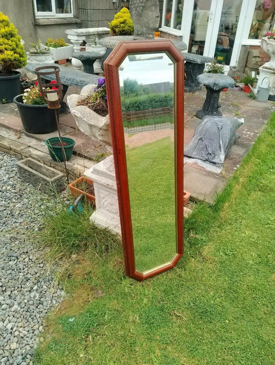 Lovely mirror - Image 2