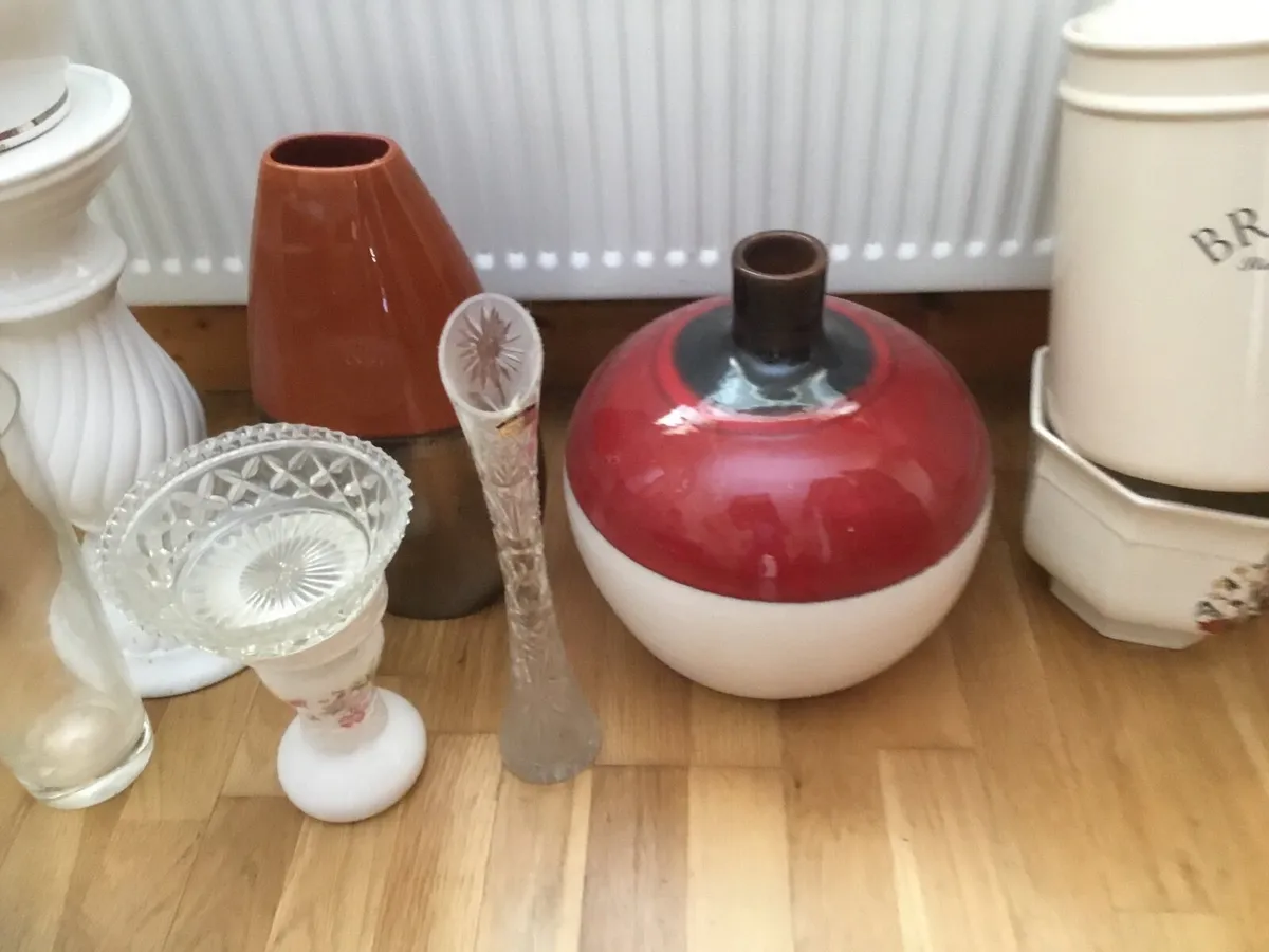 Vases and flower pots pottery - Image 2