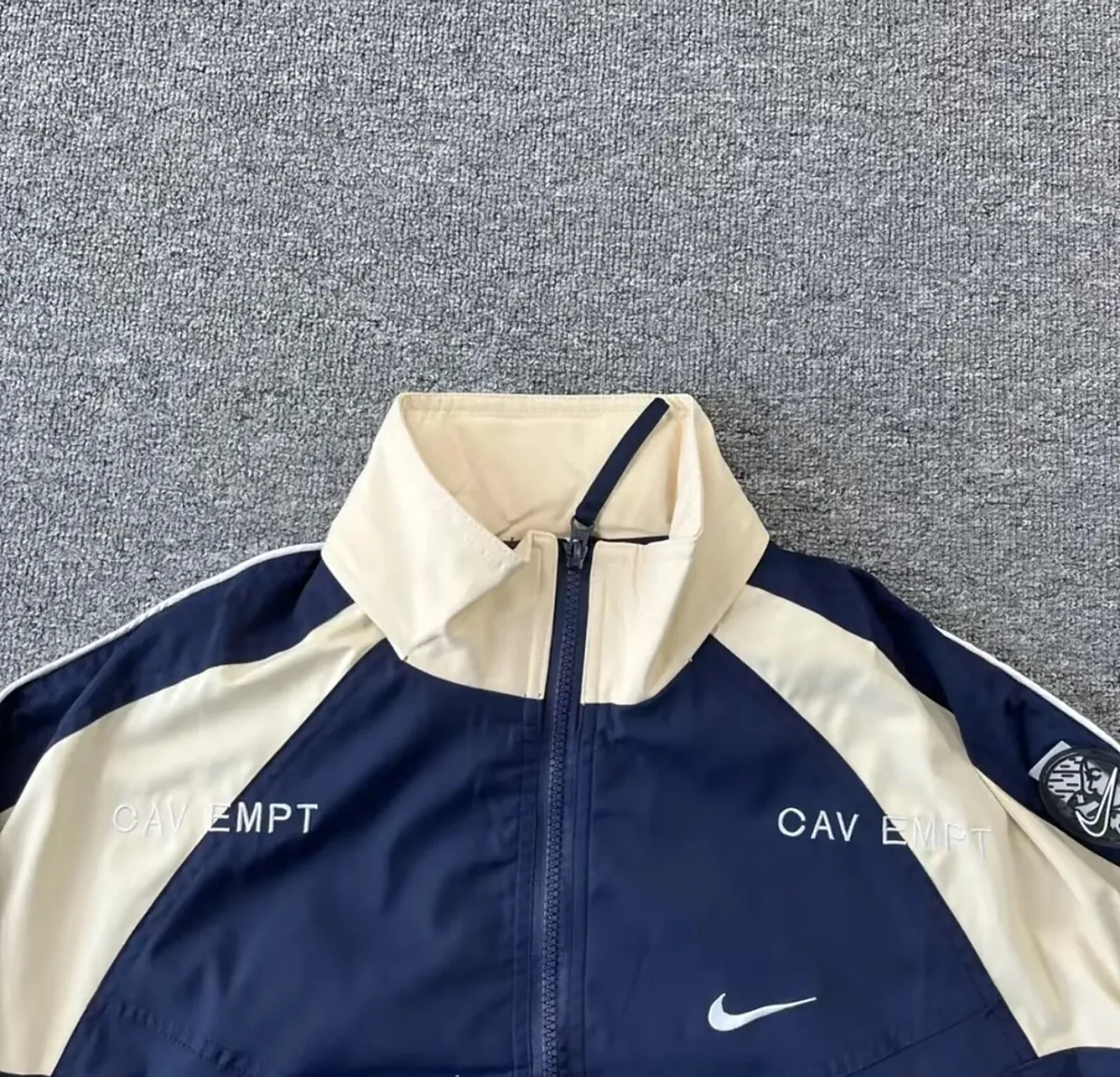 Vintage Nike windbreaker jacket - Image 3
