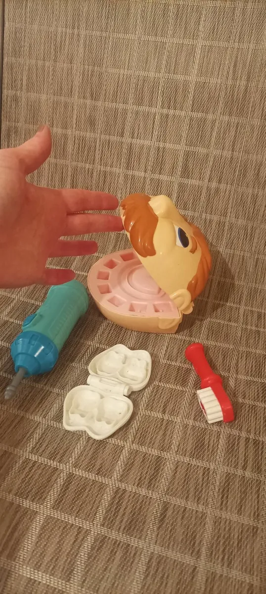 Play DOH Dentist Set - Image 2