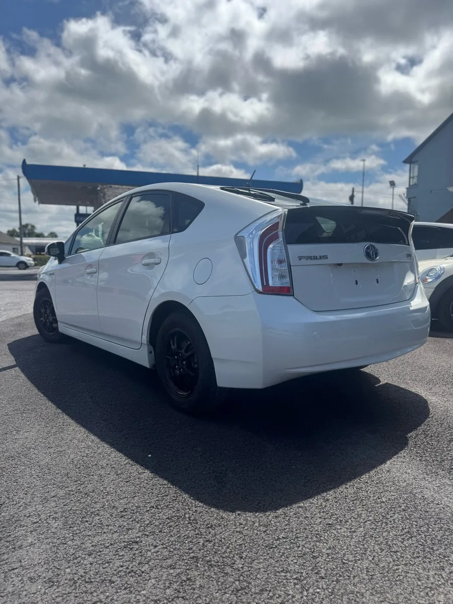 Toyota Prius S 2013, Hybrid, NCT, Tax, Warranty - Image 3