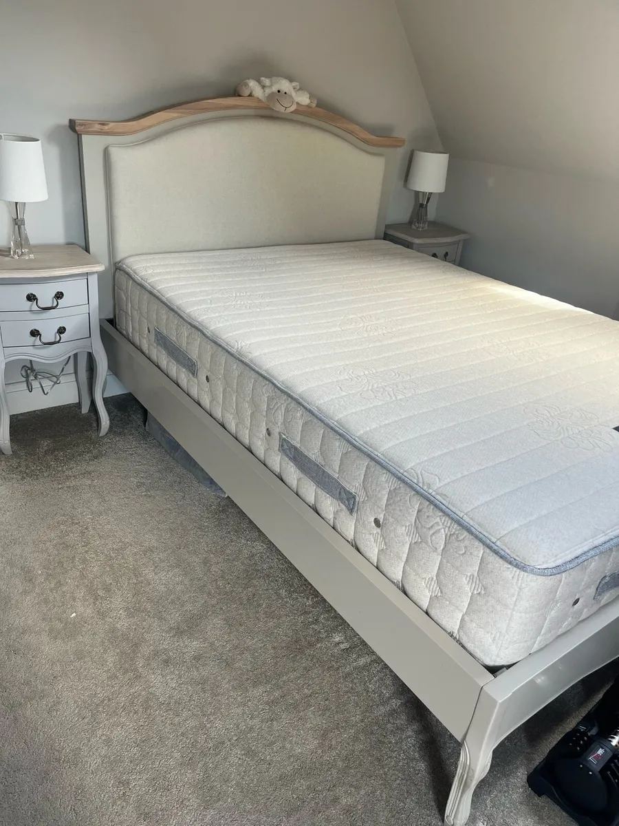 Double Bed Frame, mattress with matching lockers - Image 3