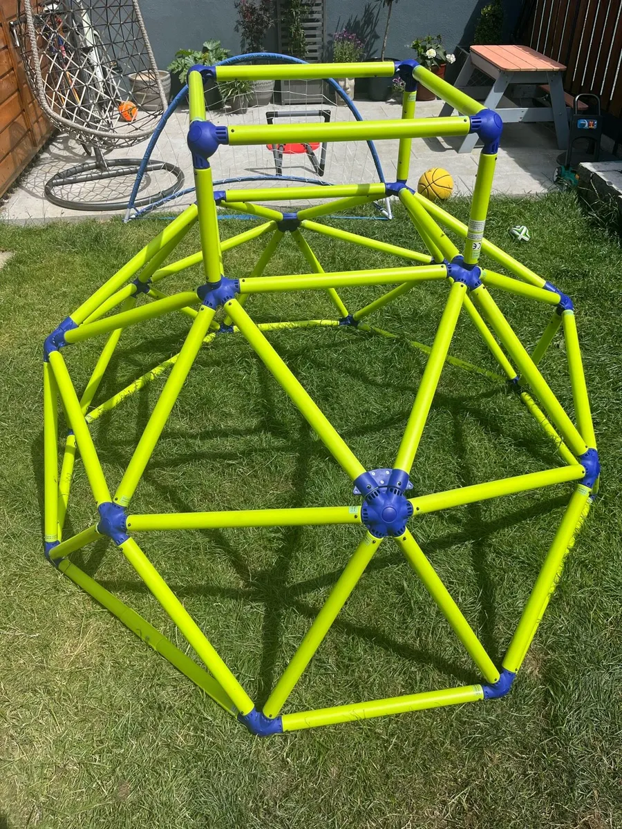 Monkey Bars Climbing Frame - Image 2