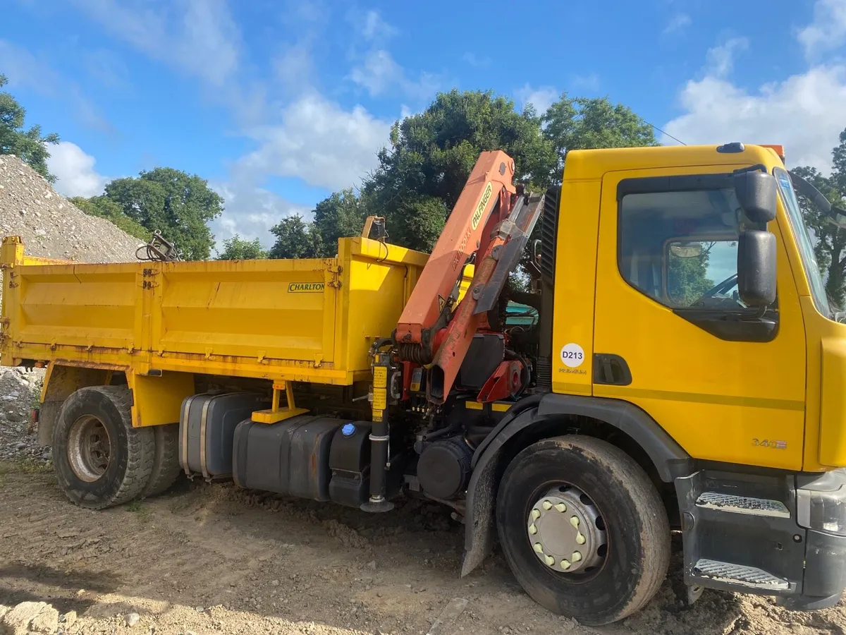Grab truck - Image 1