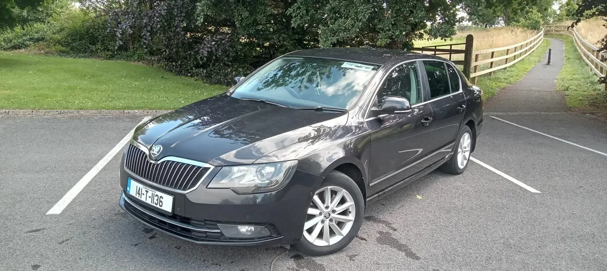 Skoda Superb 2014 - Image 1