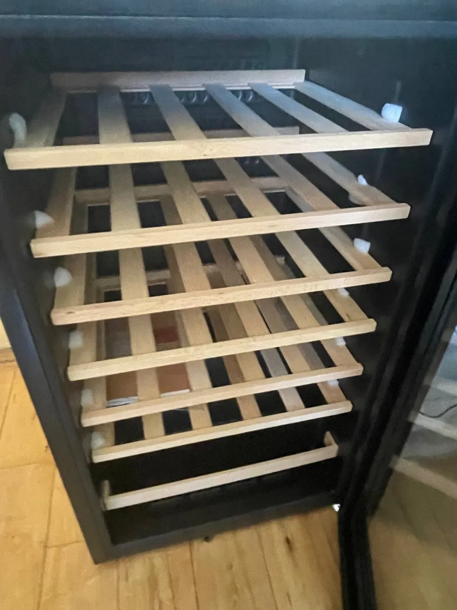 Wine fridge - Image 2
