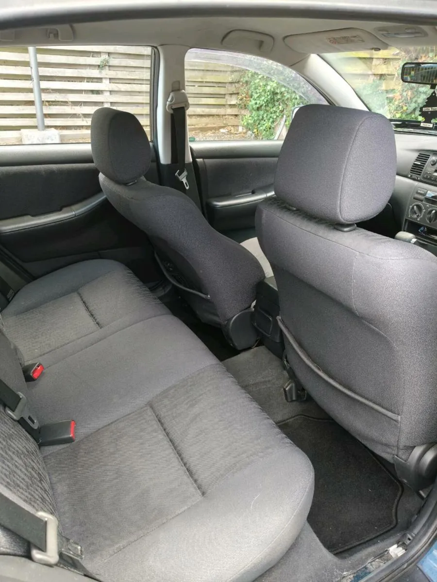 Toyota Corolla 2003– Automatic - Image 4