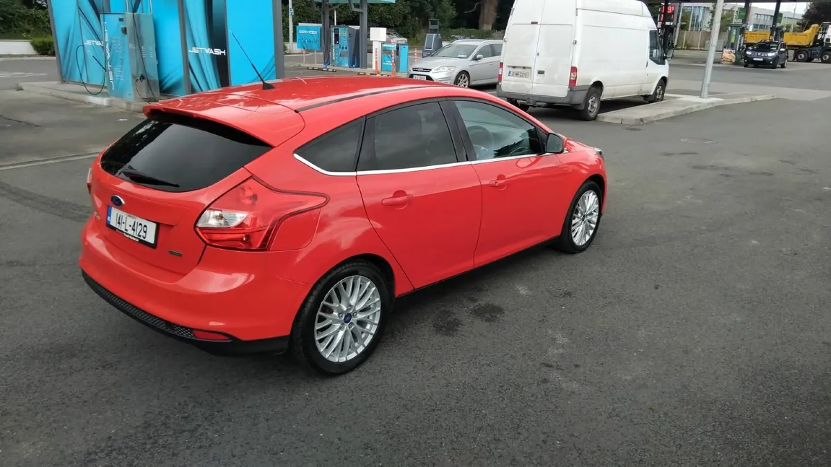 Ford Focus 2014 - Image 3