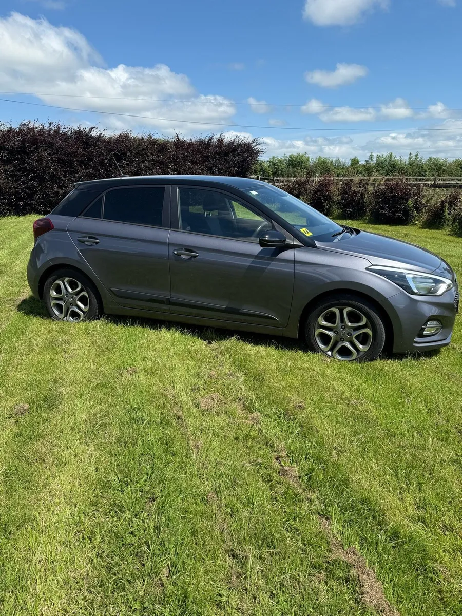 Hyundai I20 Deluxe Plus - Image 1